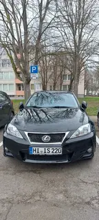 Lexus IS 220
